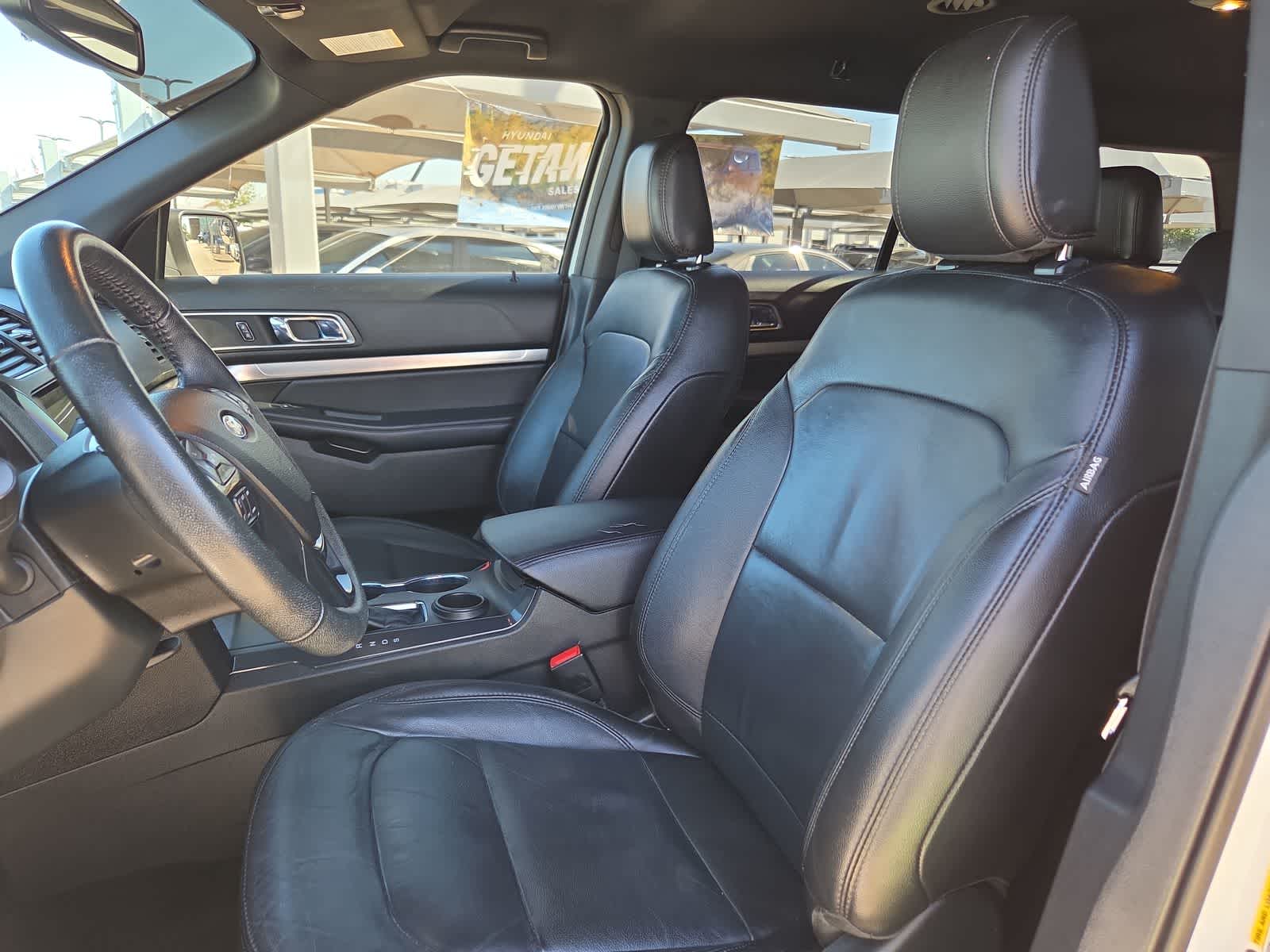 Thumbnail: 2018 Ford Explorer - 15