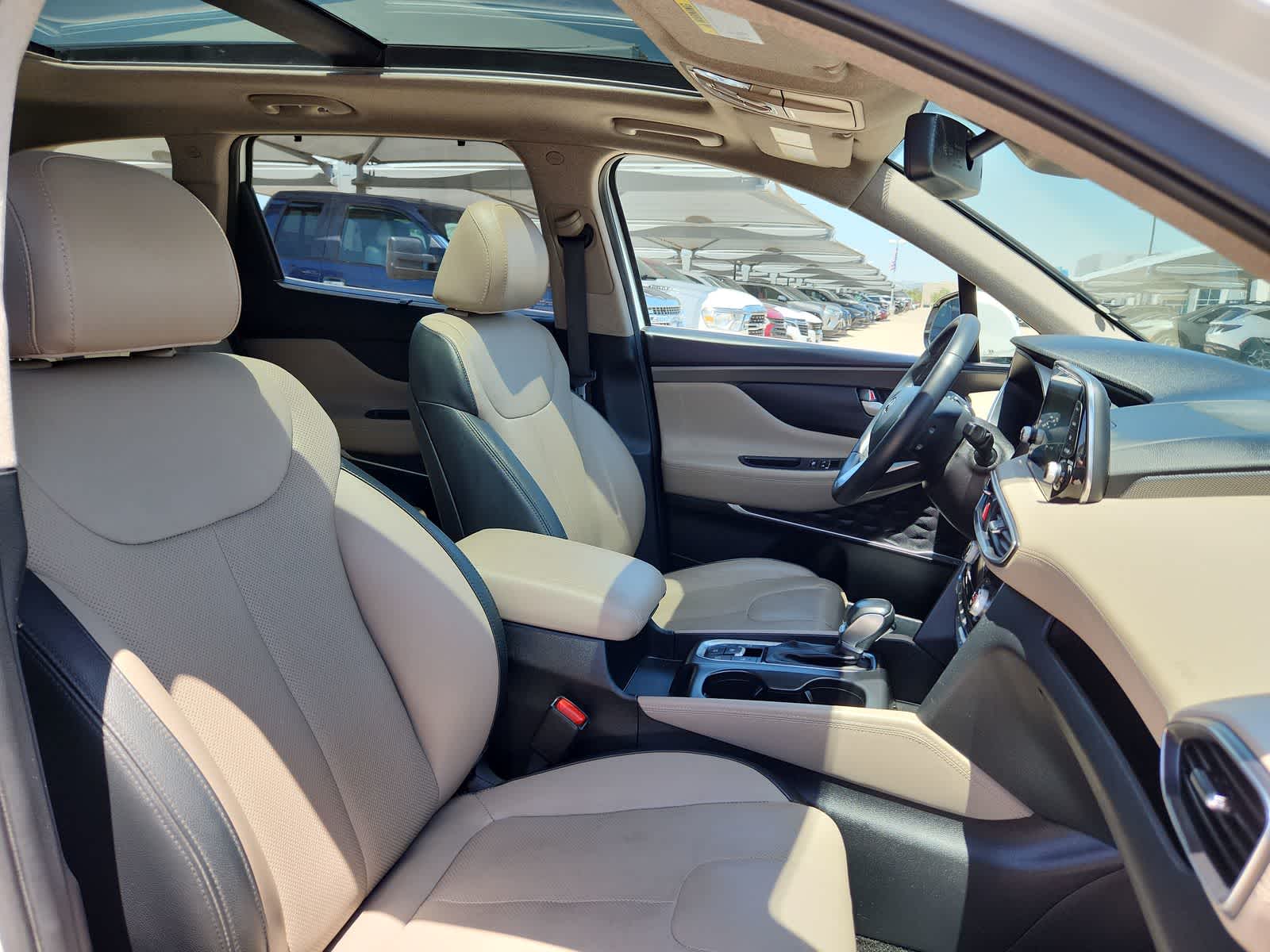 Thumbnail: 2019 Hyundai Santa Fe - 18