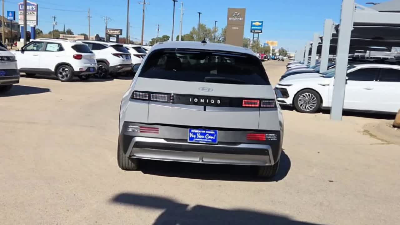 Thumbnail: 2026 Hyundai Ioniq 5 - 8