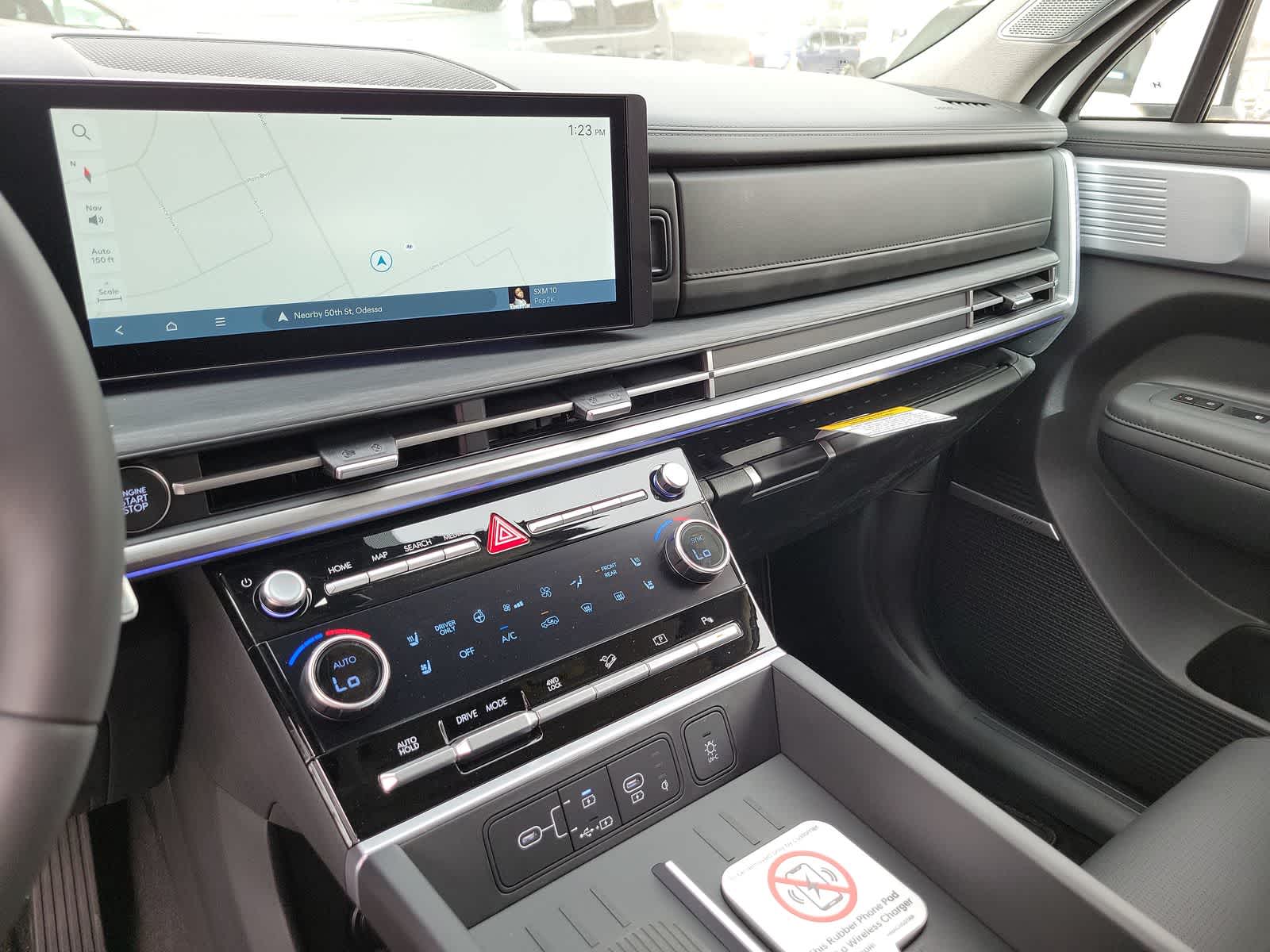 Thumbnail: 2025 Hyundai Santa Fe - 29