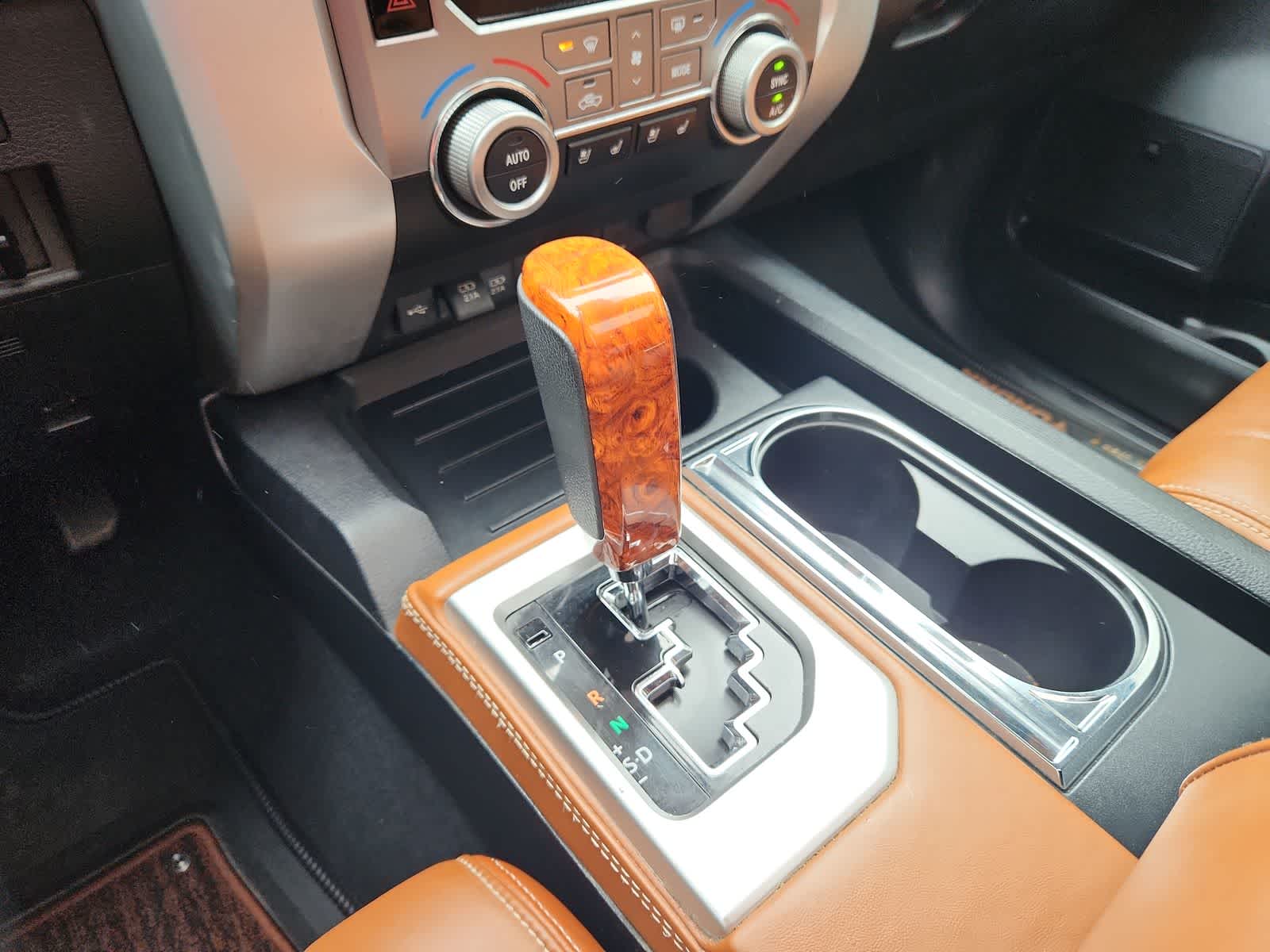 Thumbnail: 2021 Toyota Tundra - 21