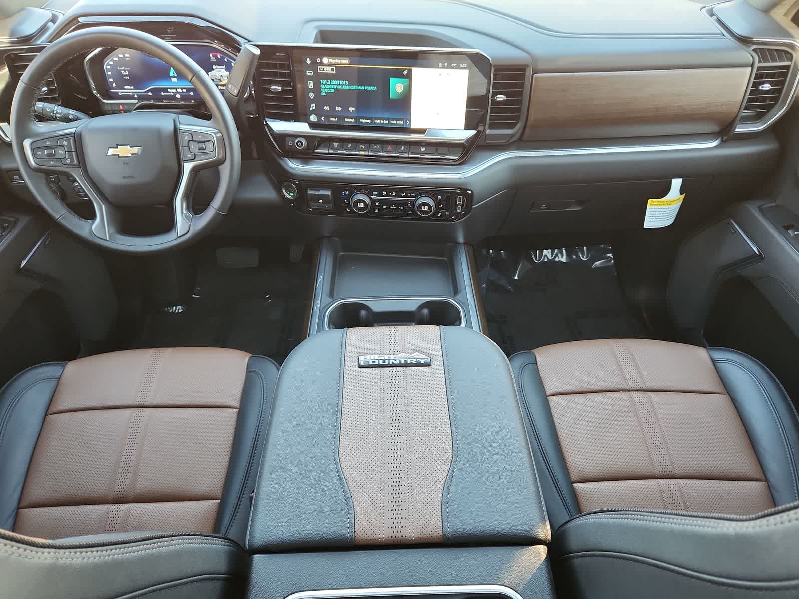 Thumbnail: 2025 Chevrolet Silverado 3500 - 14