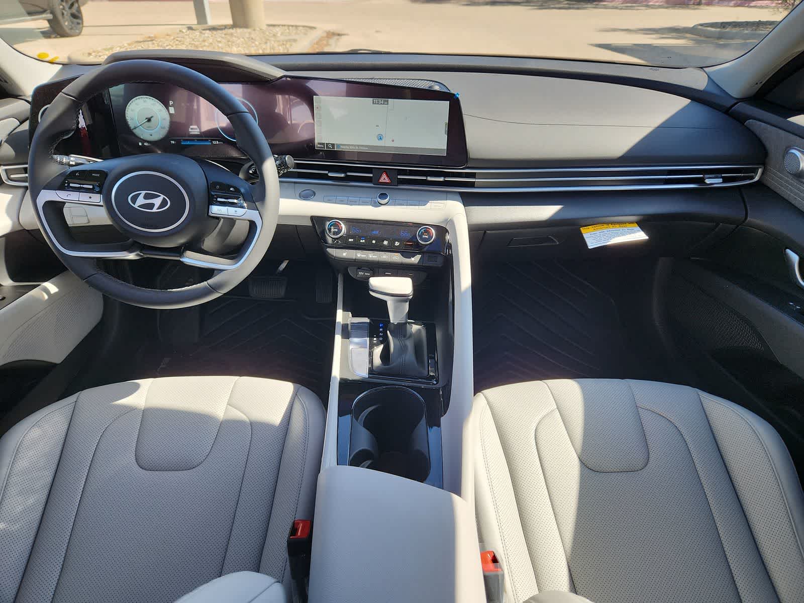 Thumbnail: 2025 Hyundai Elantra - 14