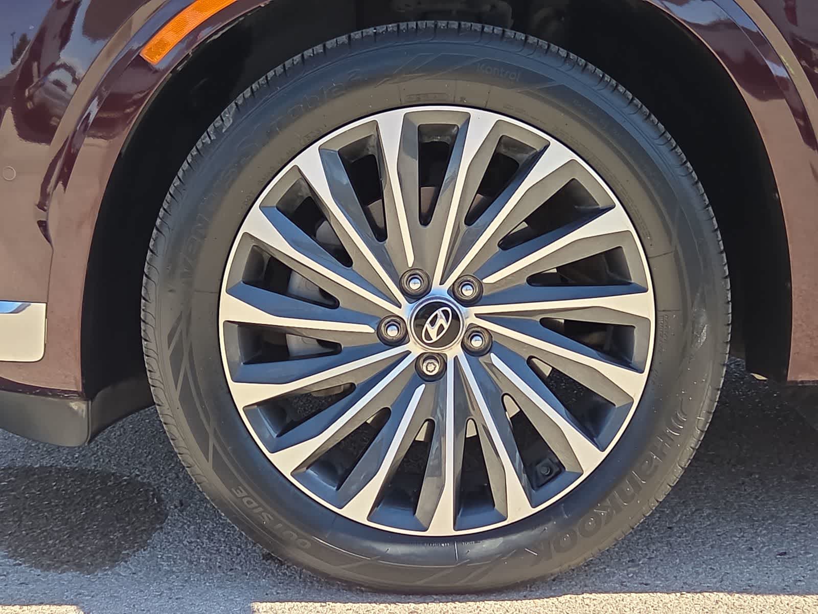Thumbnail: 2023 Hyundai Palisade - 12