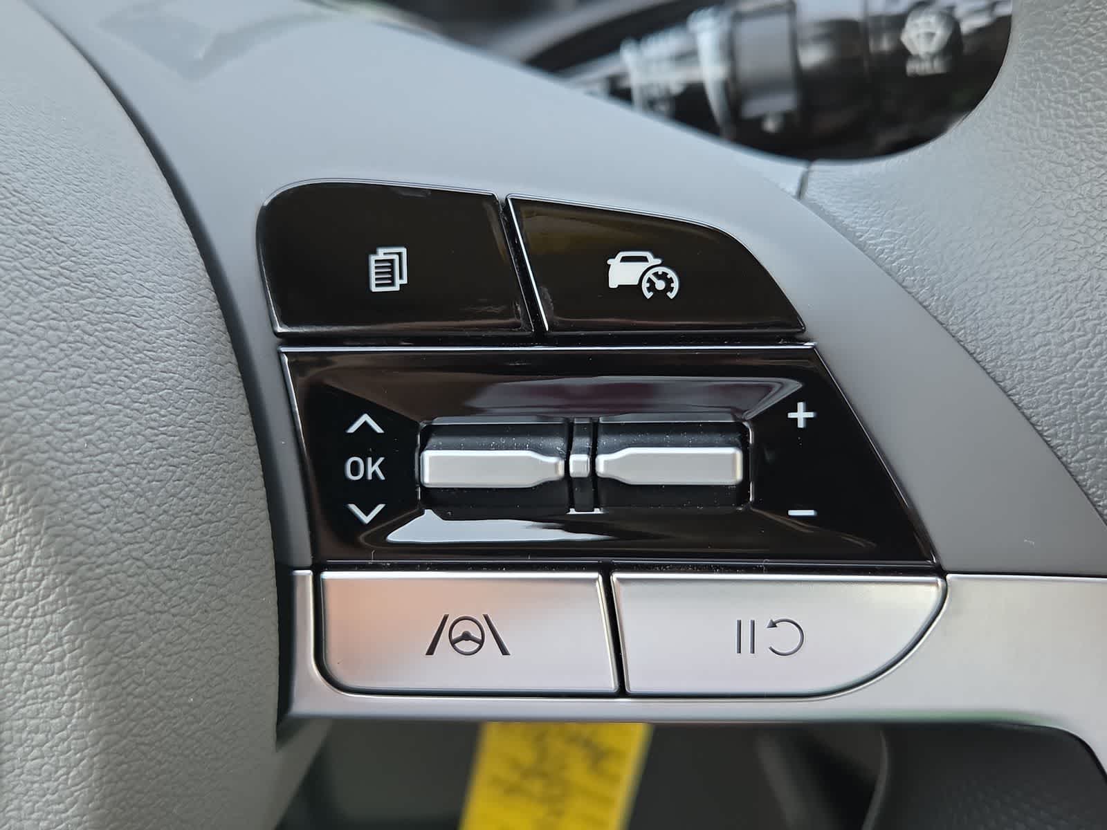 Thumbnail: 2026 Hyundai Elantra - 23