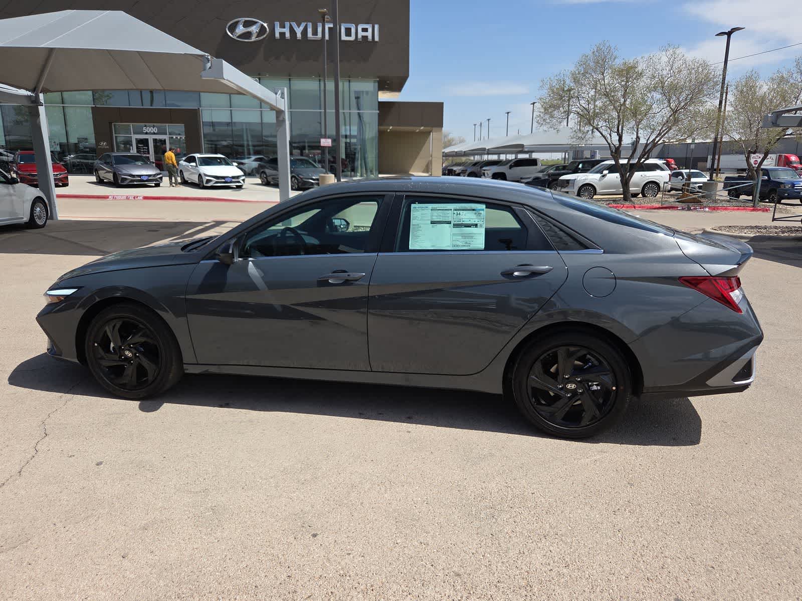 Thumbnail: 2026 Hyundai Elantra - 5