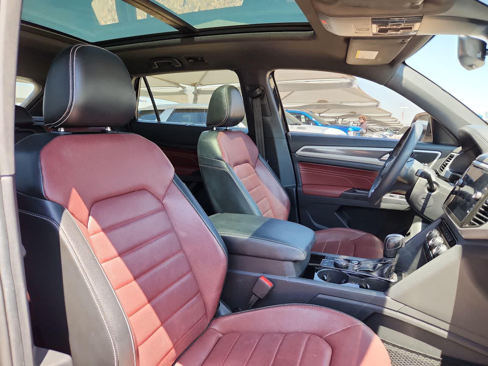 Thumbnail: 2021 Volkswagen Atlas - 18