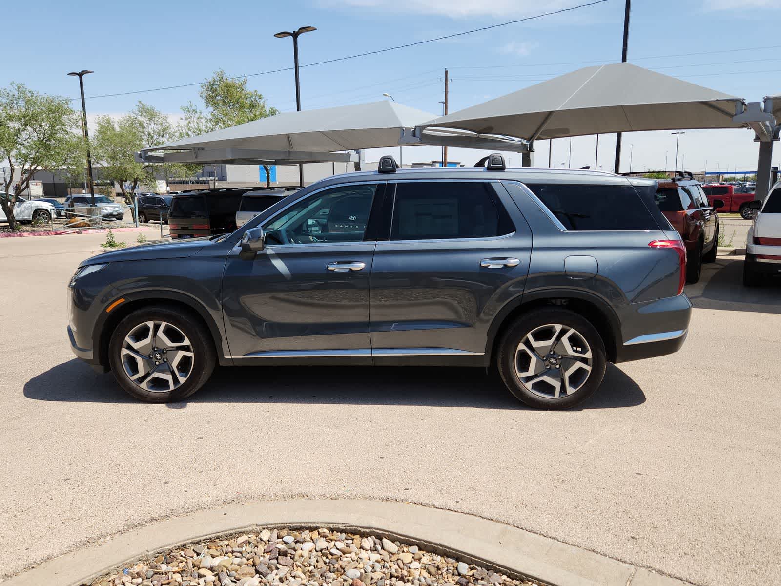 Thumbnail: 2025 Hyundai Palisade - 11