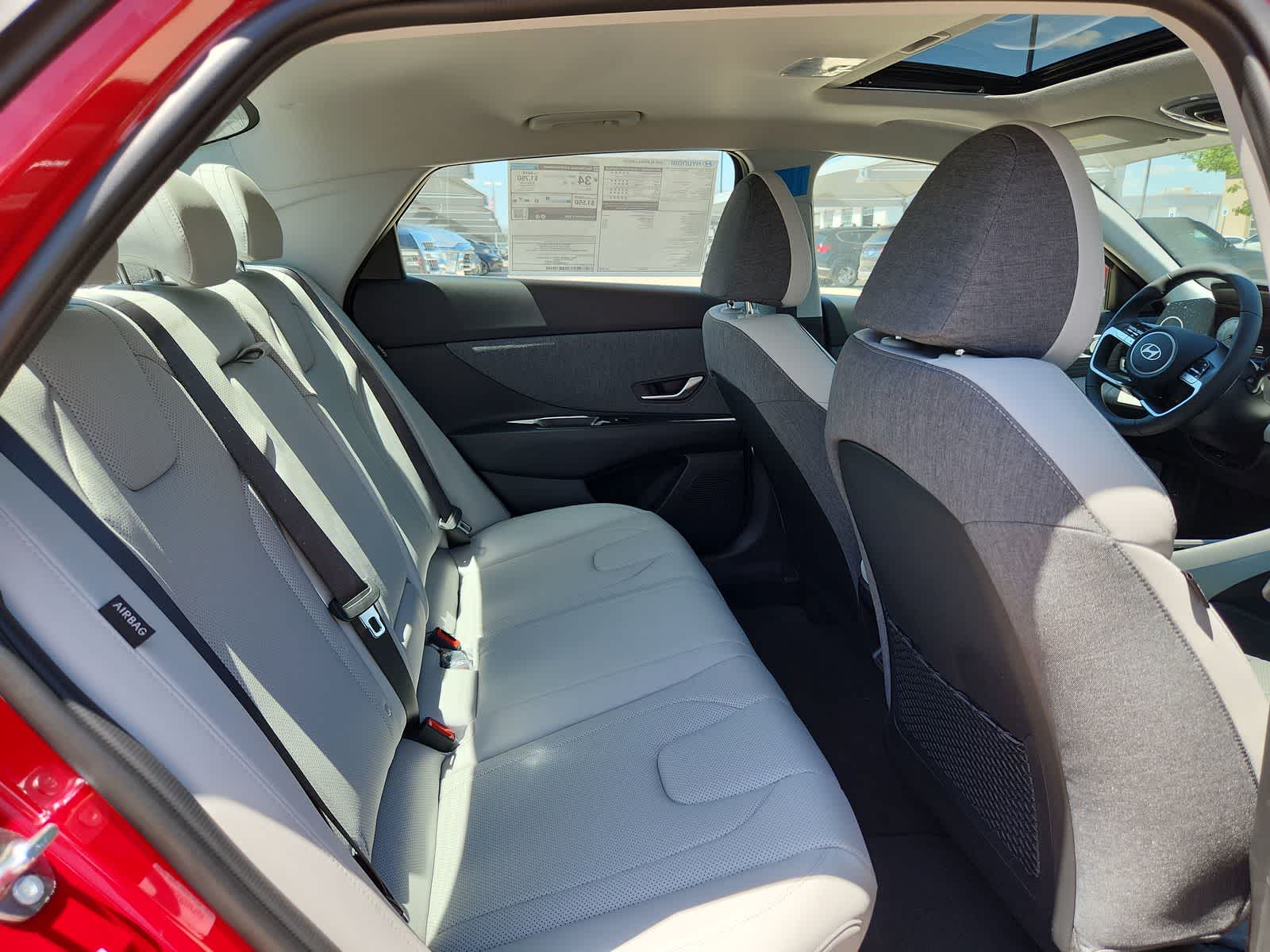 Thumbnail: 2025 Hyundai Ioniq 6 - 17