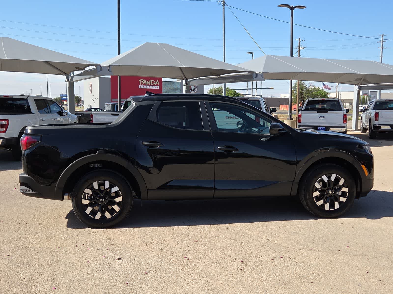 Thumbnail: 2026 Hyundai Santa Cruz - 9