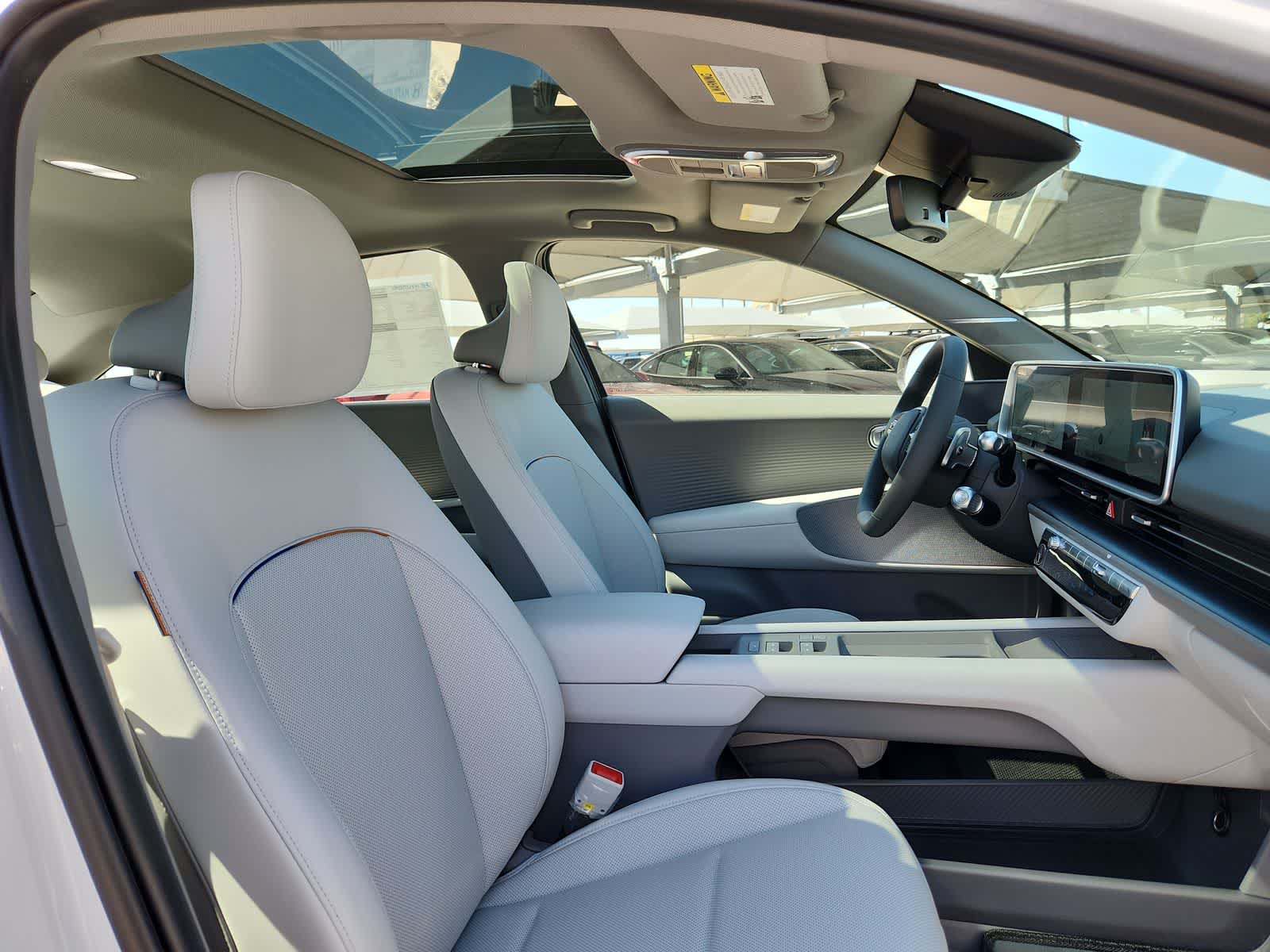 Thumbnail: 2025 Hyundai Ioniq 6 - 22