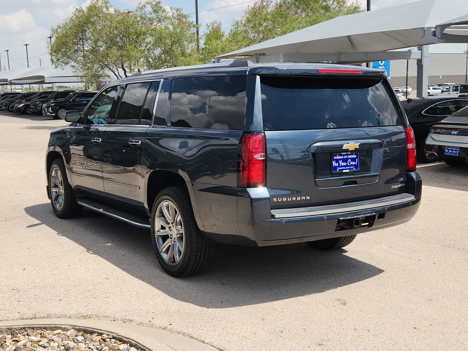 Thumbnail: 2019 Chevrolet Suburban - 6