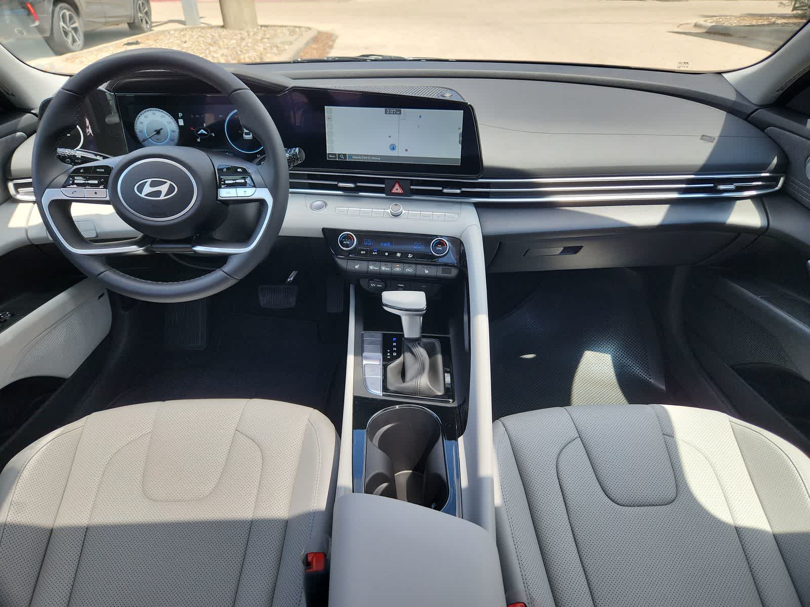 Thumbnail: 2025 Hyundai Elantra - 14