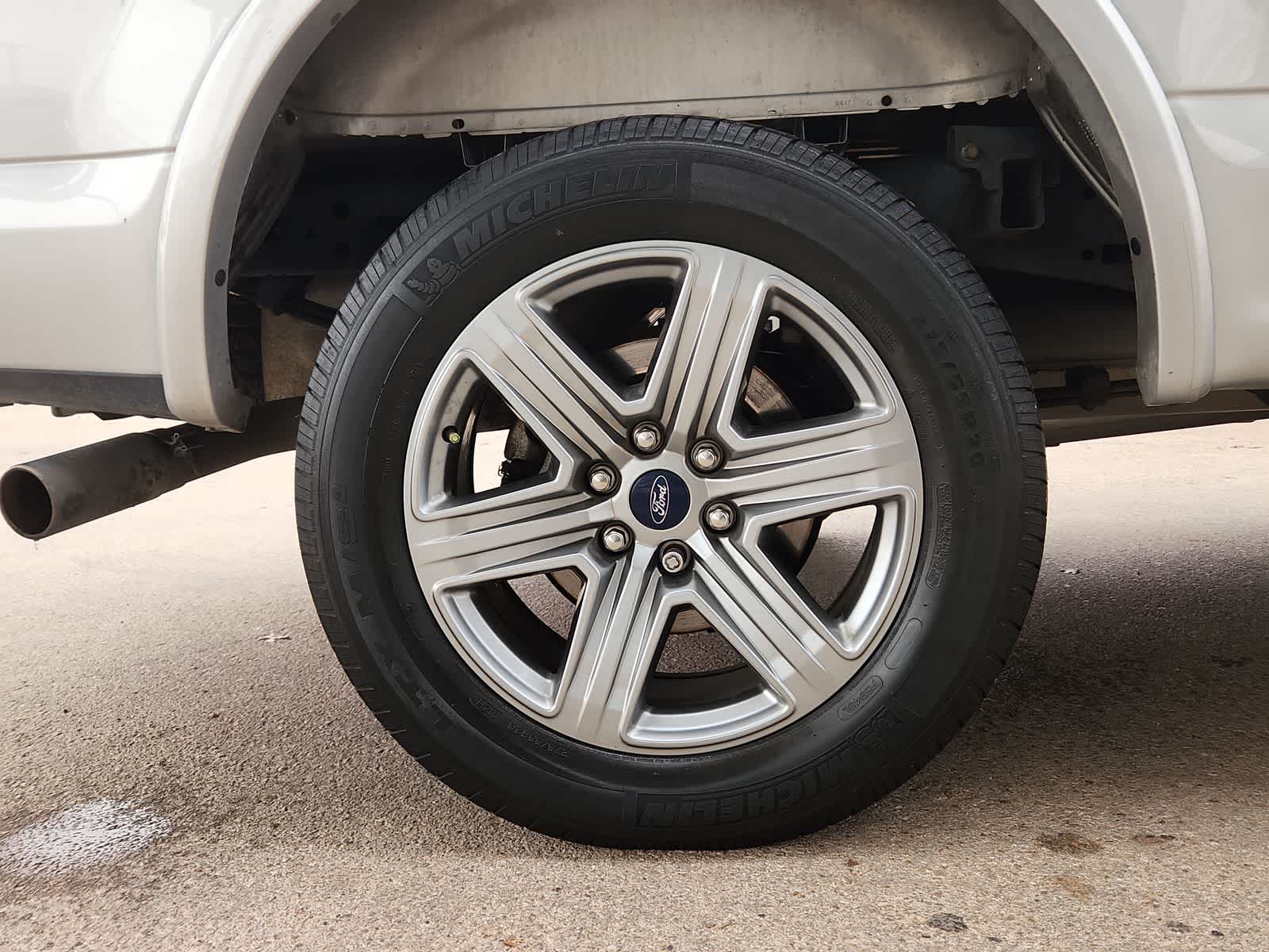 Thumbnail: 2017 Ford F-150 - 12