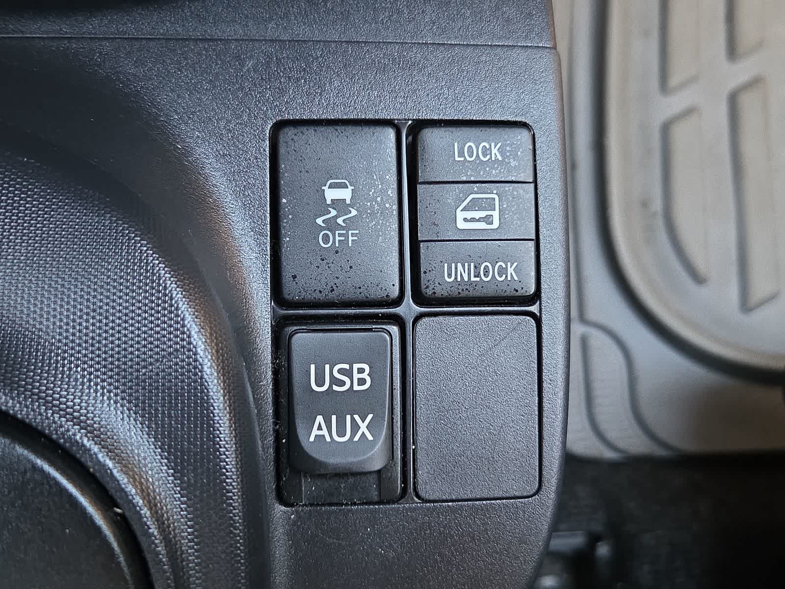 Thumbnail: 2014 Scion iQ - 23