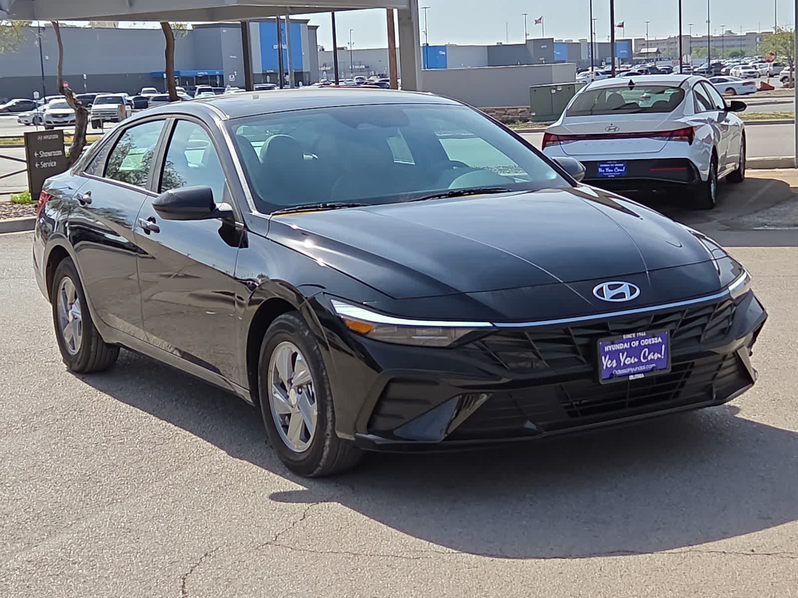 Thumbnail: 2026 Hyundai Elantra - 3