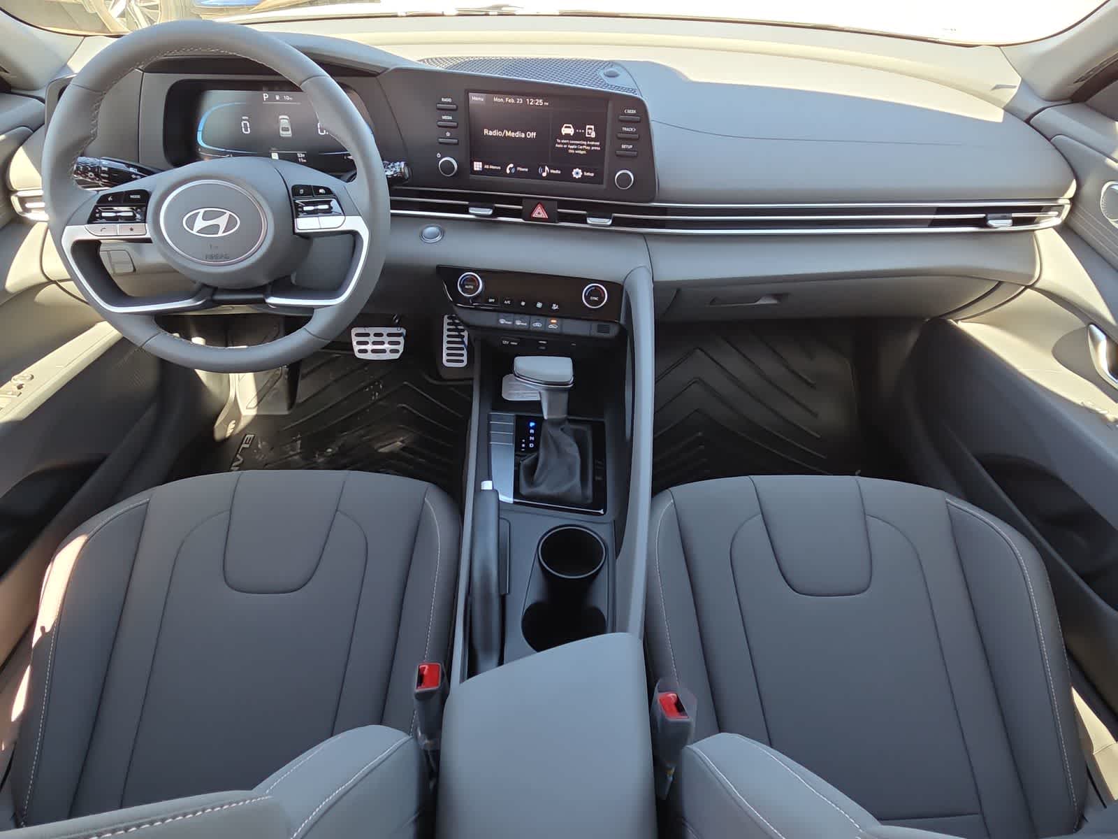 Thumbnail: 2026 Hyundai Elantra - 14