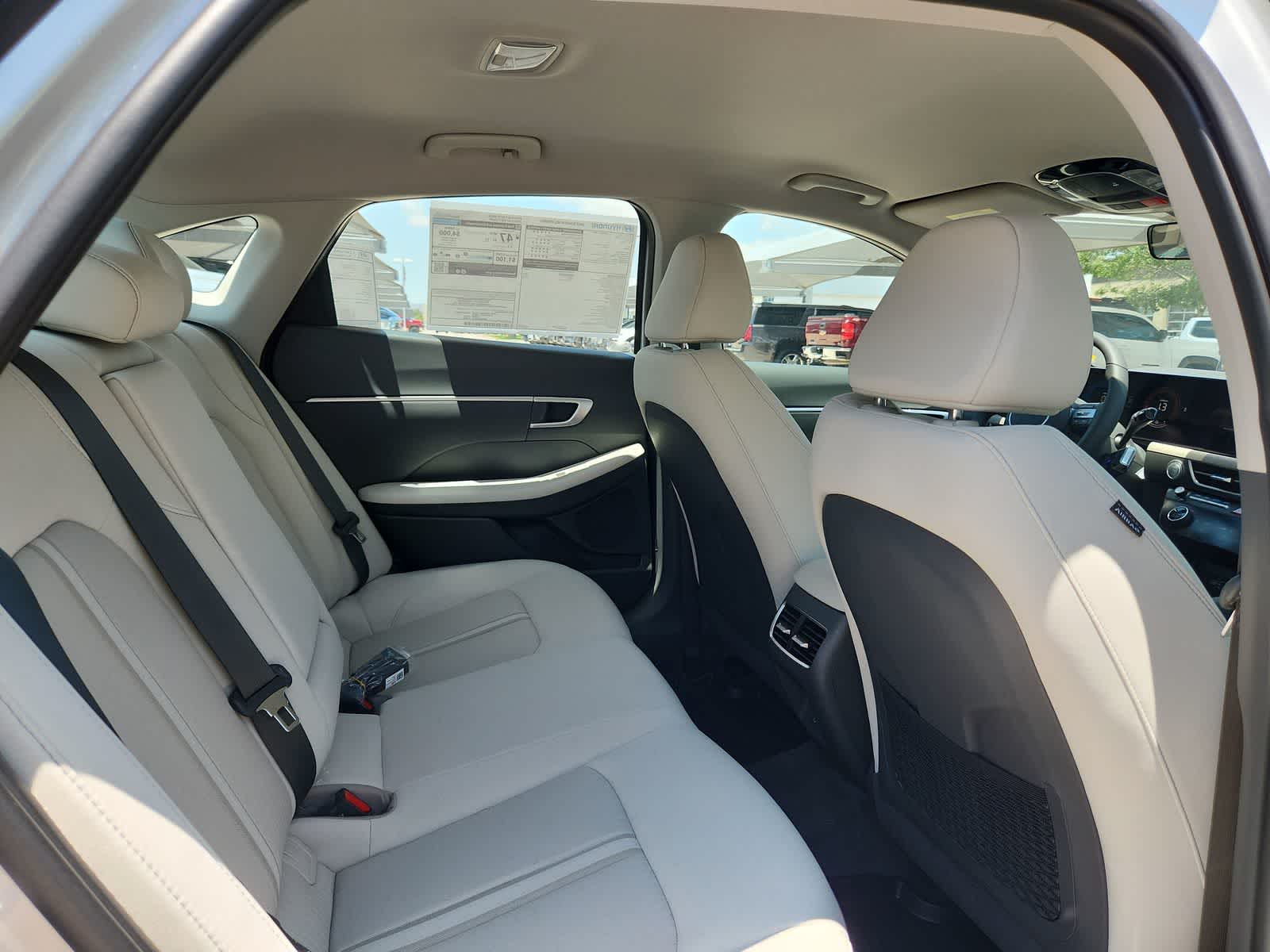 Thumbnail: 2025 Hyundai Sonata - 17