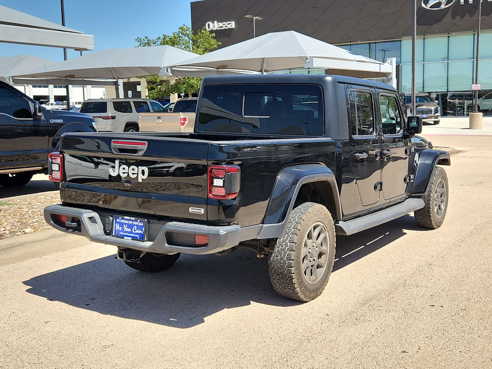 Thumbnail: 2020 Jeep Gladiator - 8