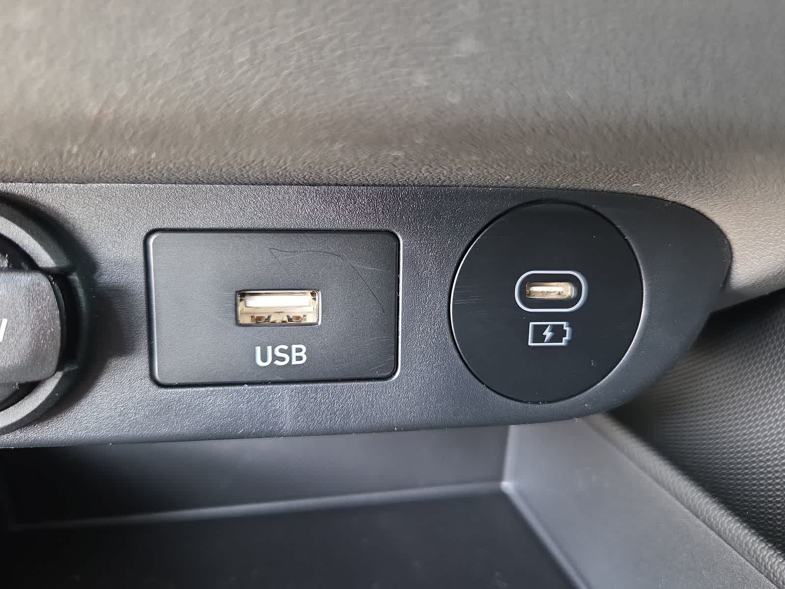 Thumbnail: 2026 Hyundai Elantra - 11