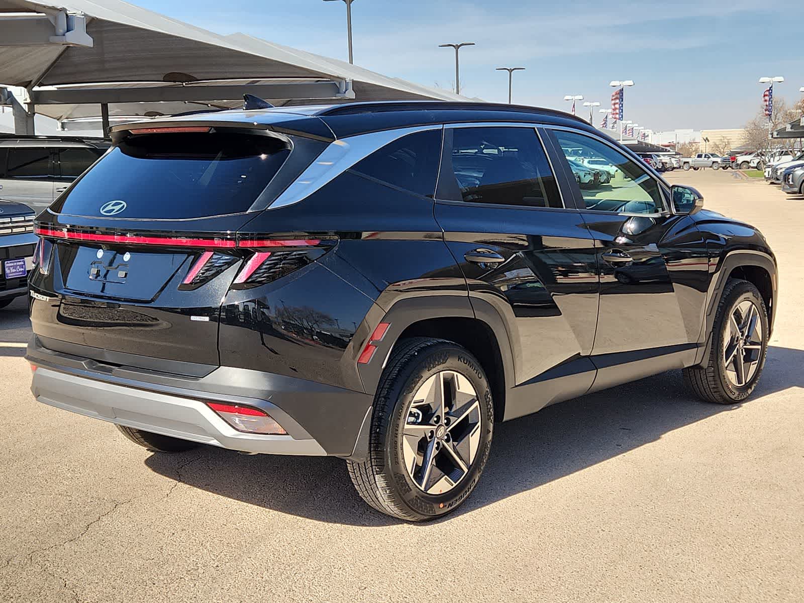 Thumbnail: 2026 Hyundai Tucson - 8