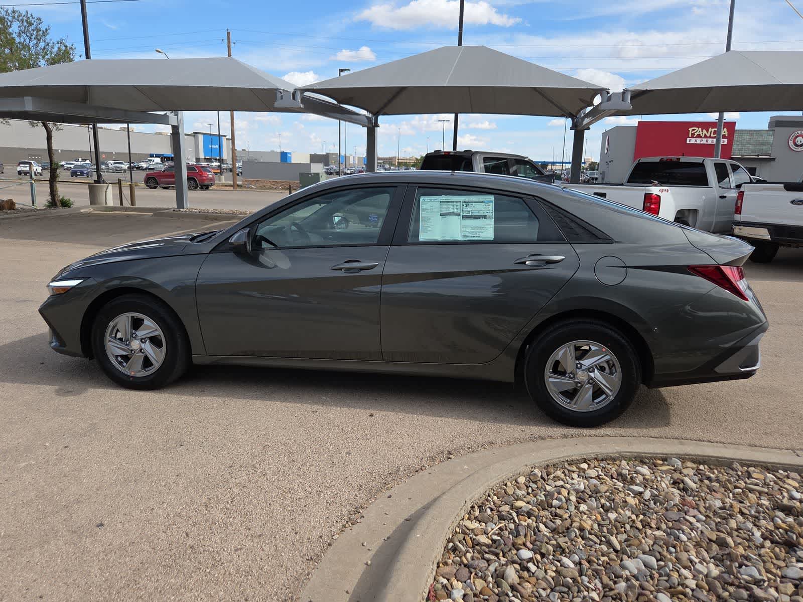 Thumbnail: 2026 Hyundai Elantra - 5