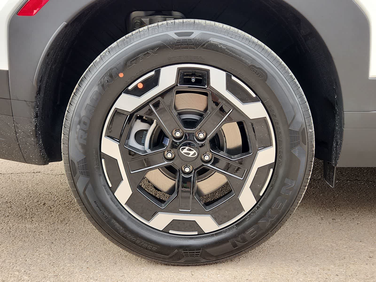 Thumbnail: 2026 Hyundai Santa Fe - 12