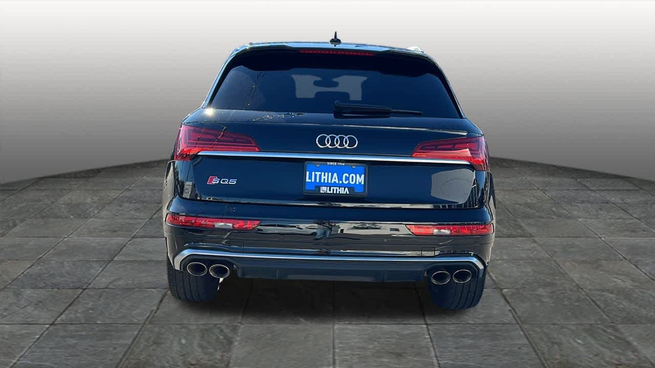 Thumbnail: 2022 Audi SQ5 - 6