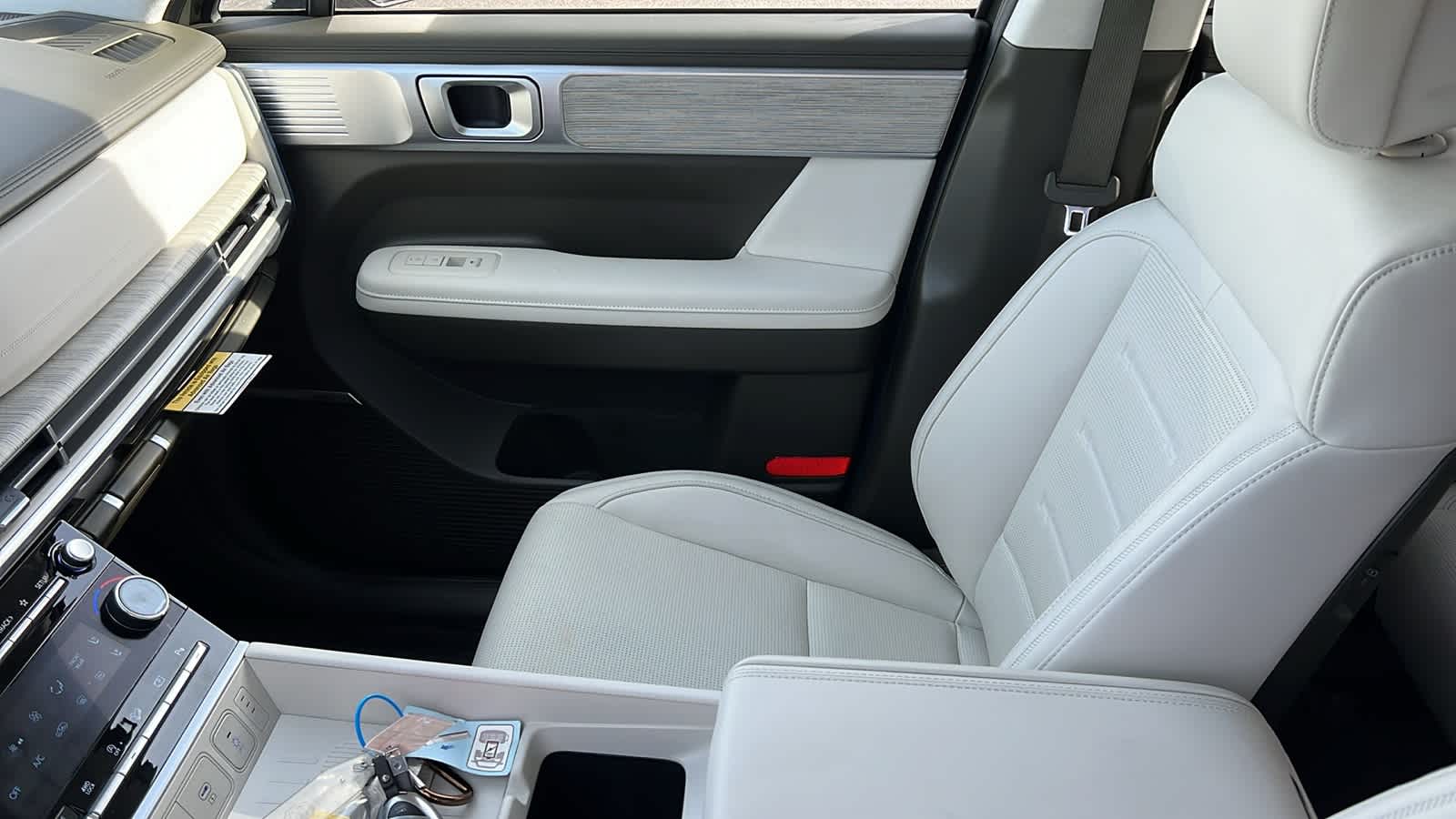 Thumbnail: 2025 Hyundai Santa Fe - 12