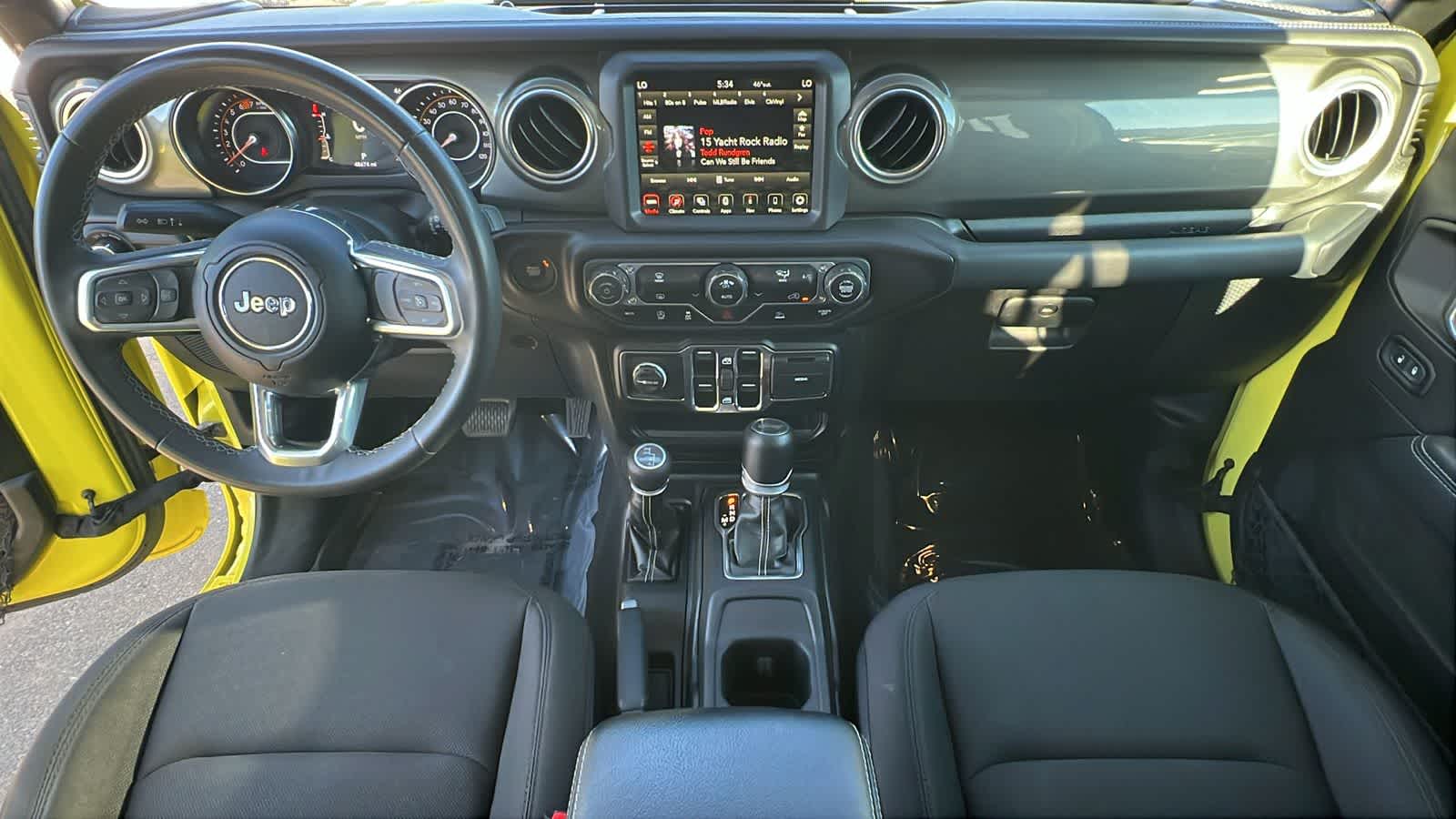 Thumbnail: 2023 Jeep Wrangler - 25