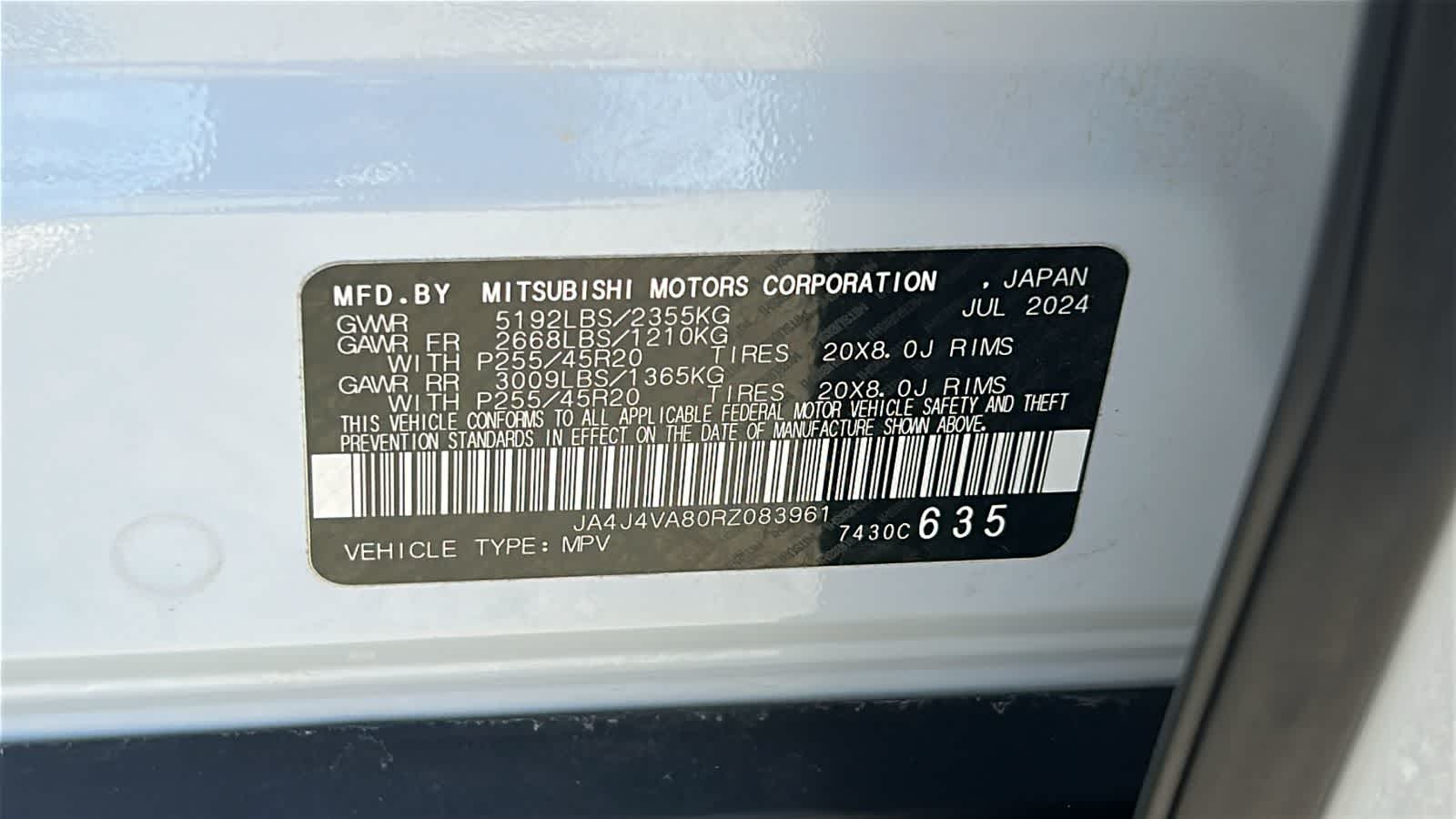 Thumbnail: 2024 Mitsubishi Outlander - 29