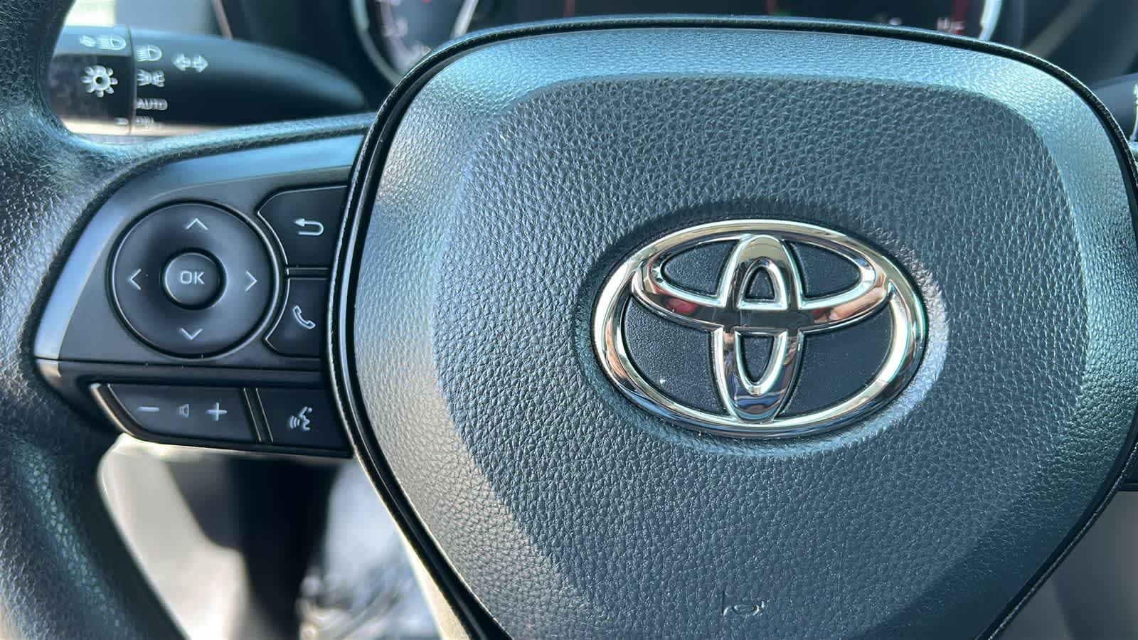 Thumbnail: 2024 Toyota RAV4 - 18