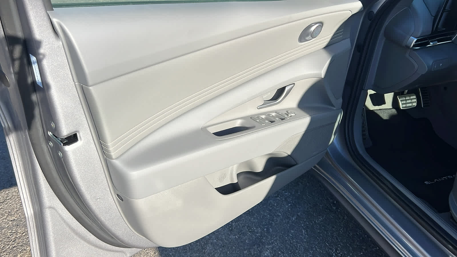 Thumbnail: 2026 Hyundai Elantra - 23