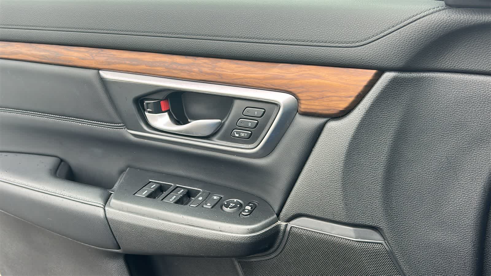 Thumbnail: 2021 Honda CR-V - 21