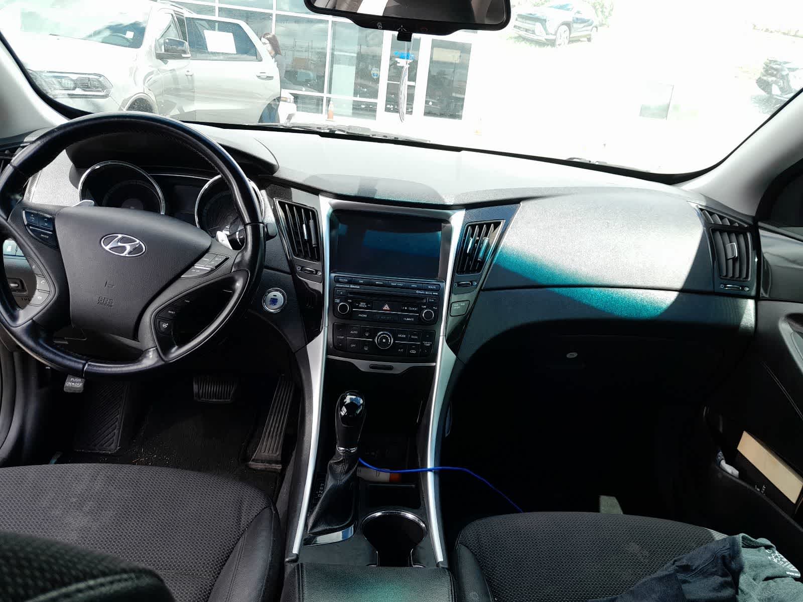 Thumbnail: 2014 Hyundai Sonata - 17