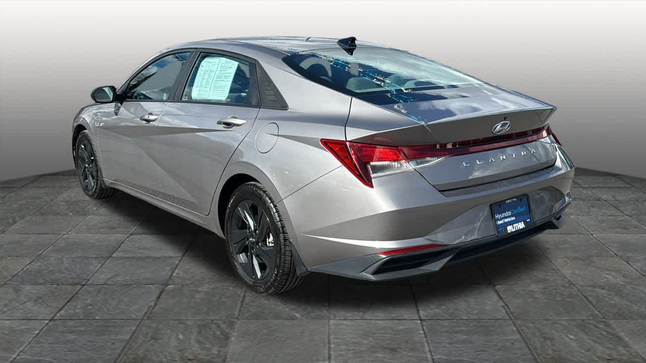 Thumbnail: 2022 Hyundai Elantra - 7