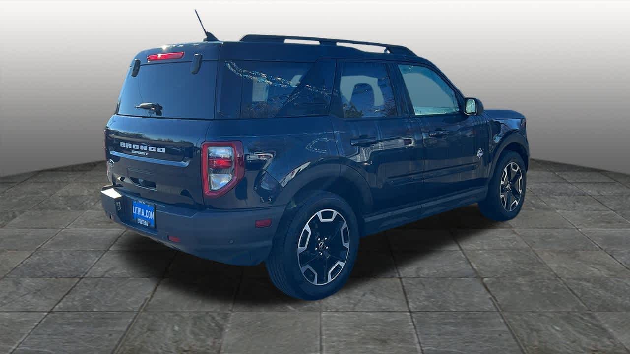 Thumbnail: 2021 Ford Bronco Sport - 5