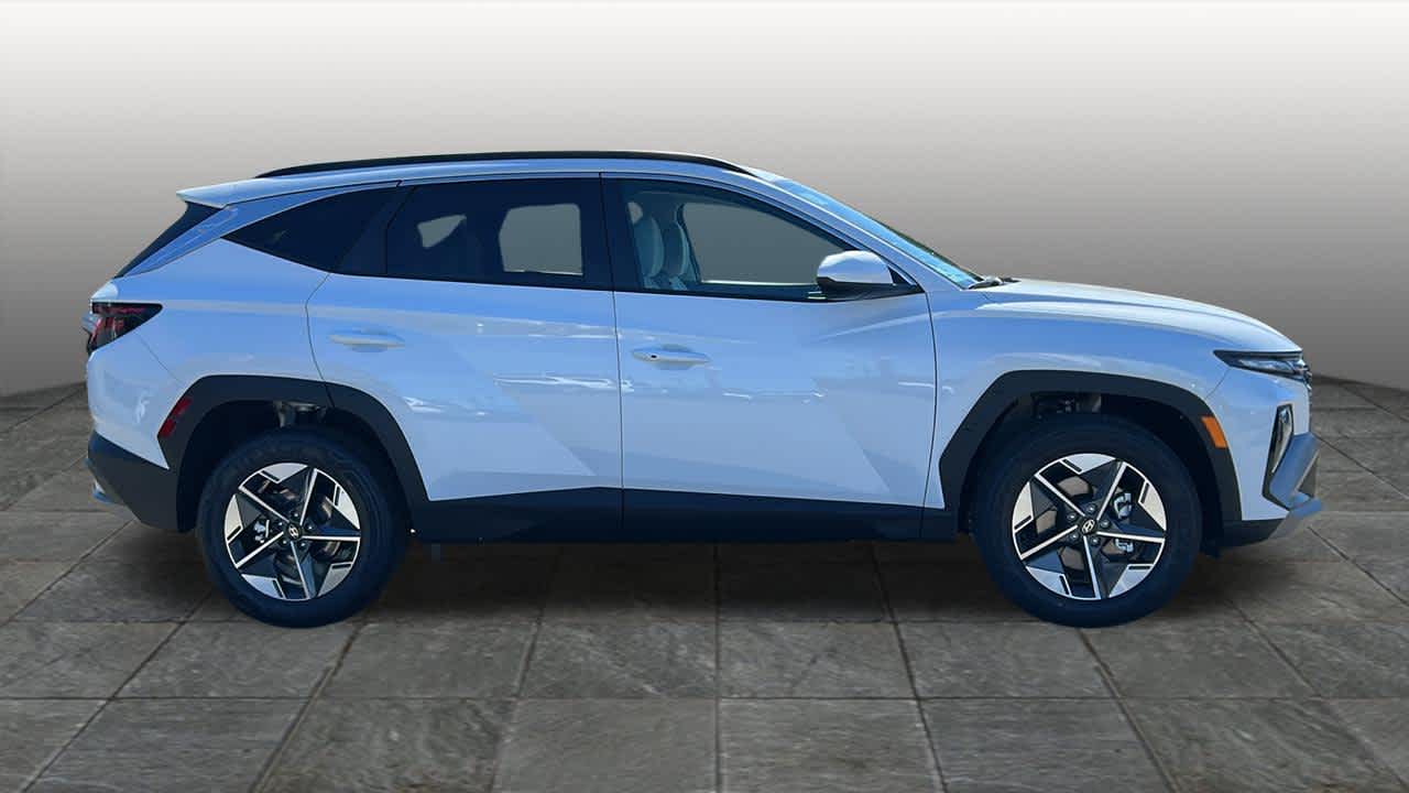 Thumbnail: 2026 Hyundai Tucson - 4