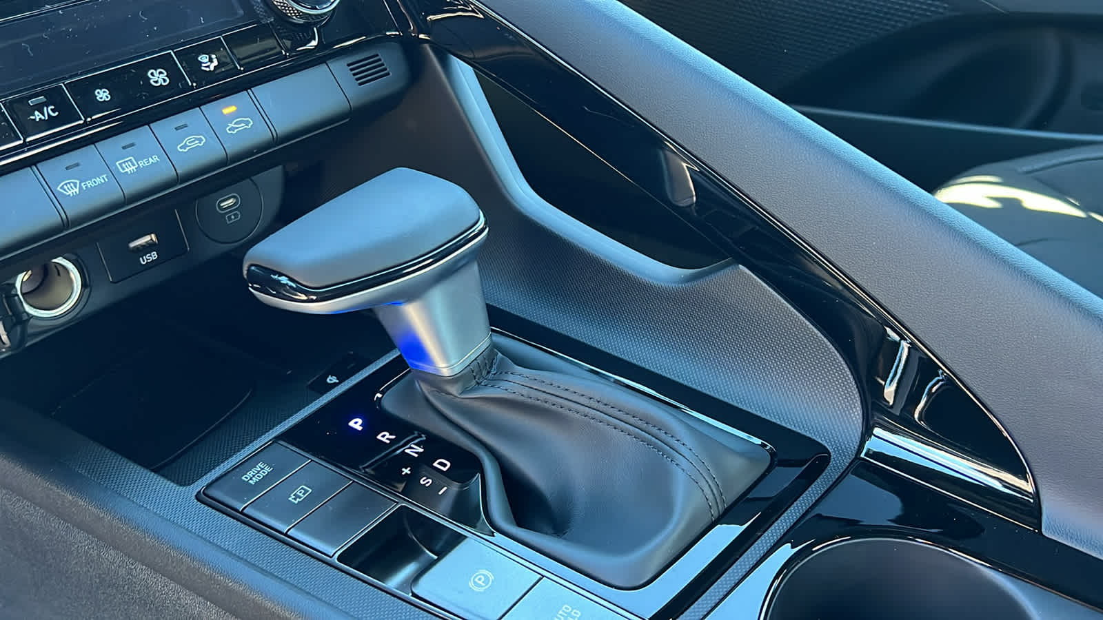 Thumbnail: 2026 Hyundai Elantra - 13