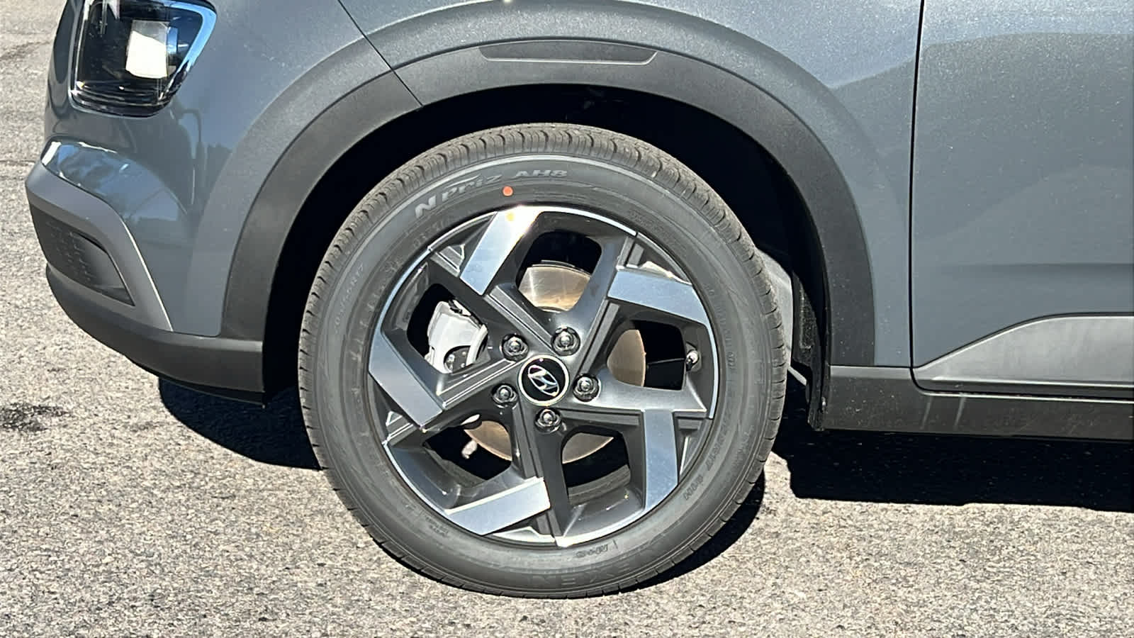 Thumbnail: 2026 Hyundai Venue - 9