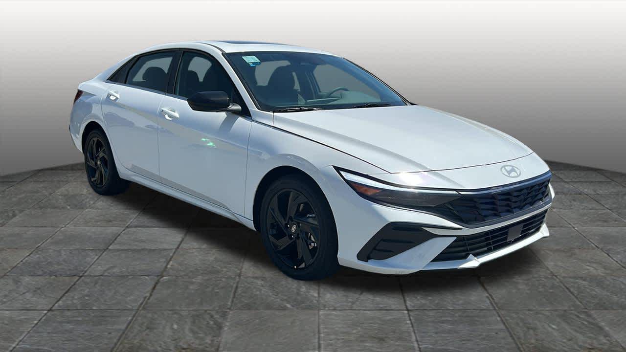 Thumbnail: 2026 Hyundai Elantra - 3