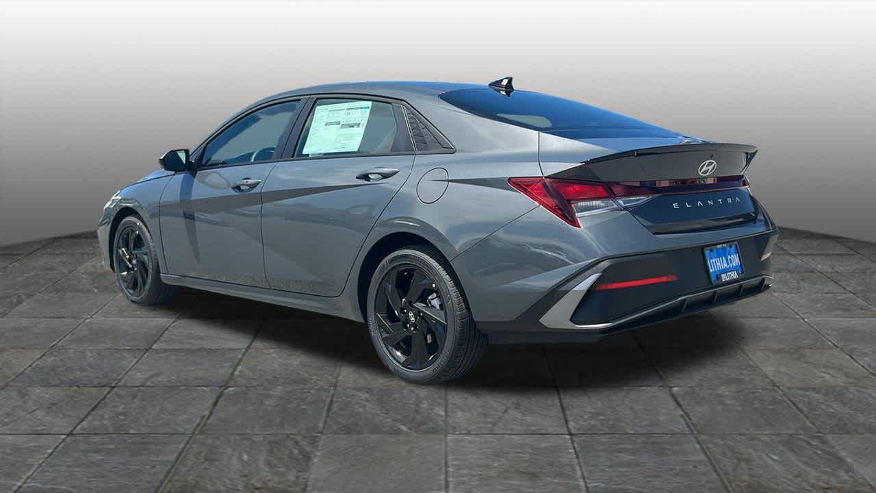 Thumbnail: 2026 Hyundai Elantra - 7