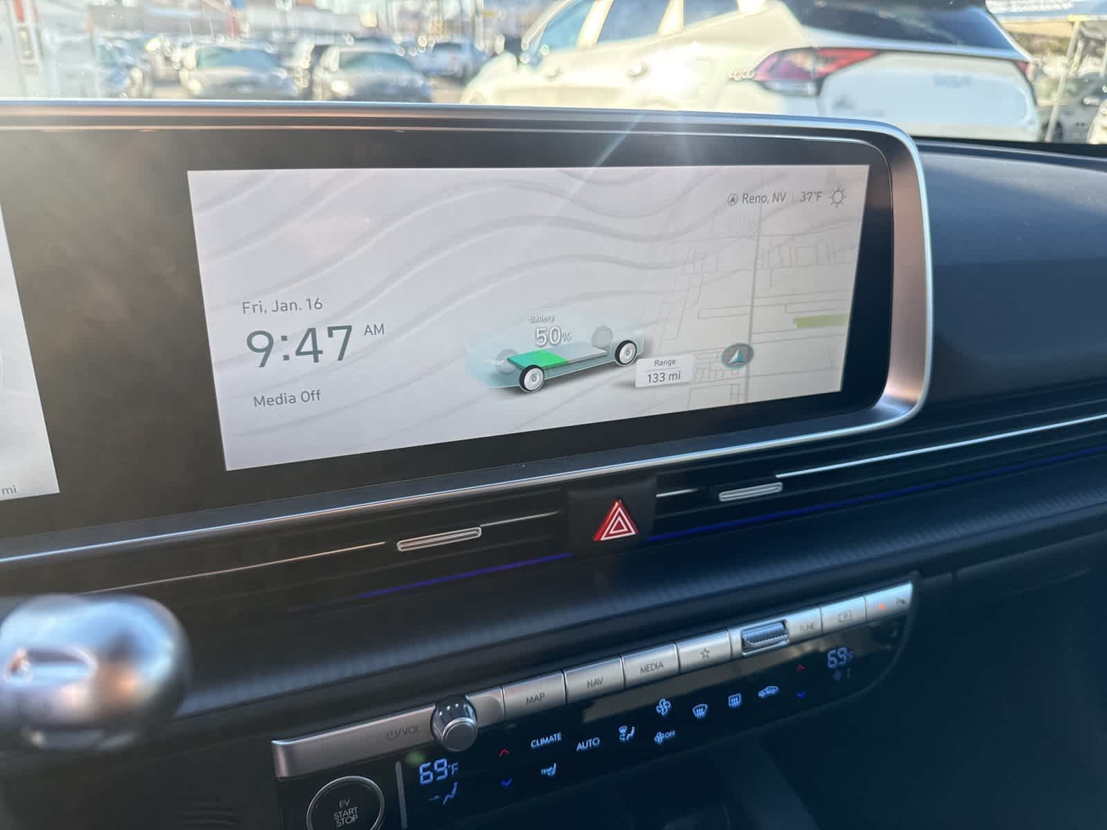 Thumbnail: 2023 Hyundai Ioniq 6 - 20