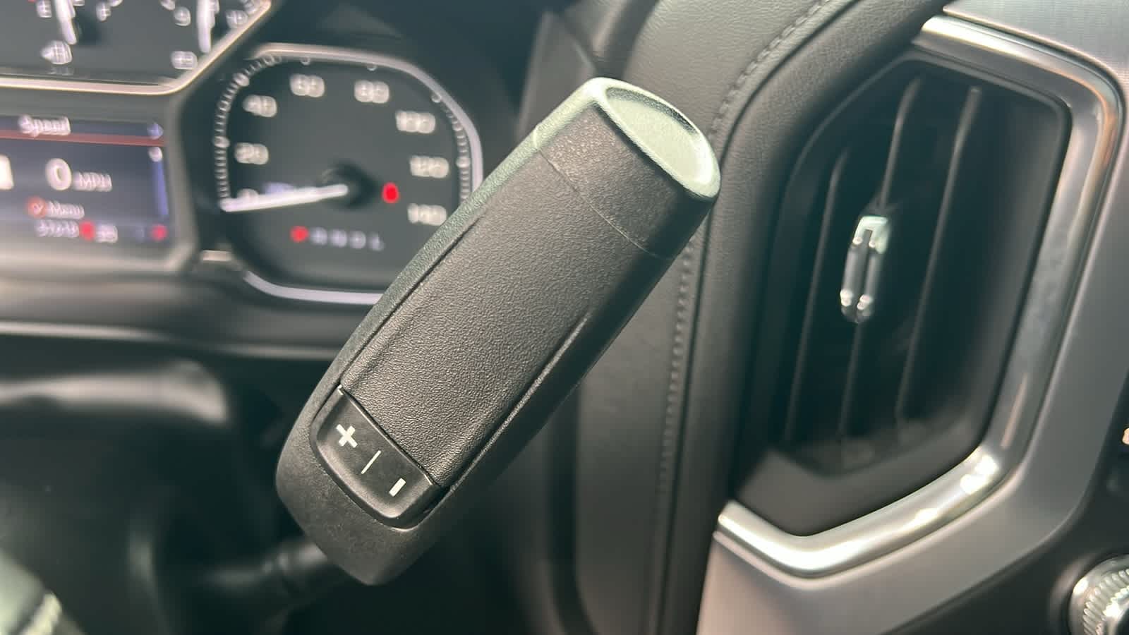 Thumbnail: 2023 GMC Sierra 2500 - 13