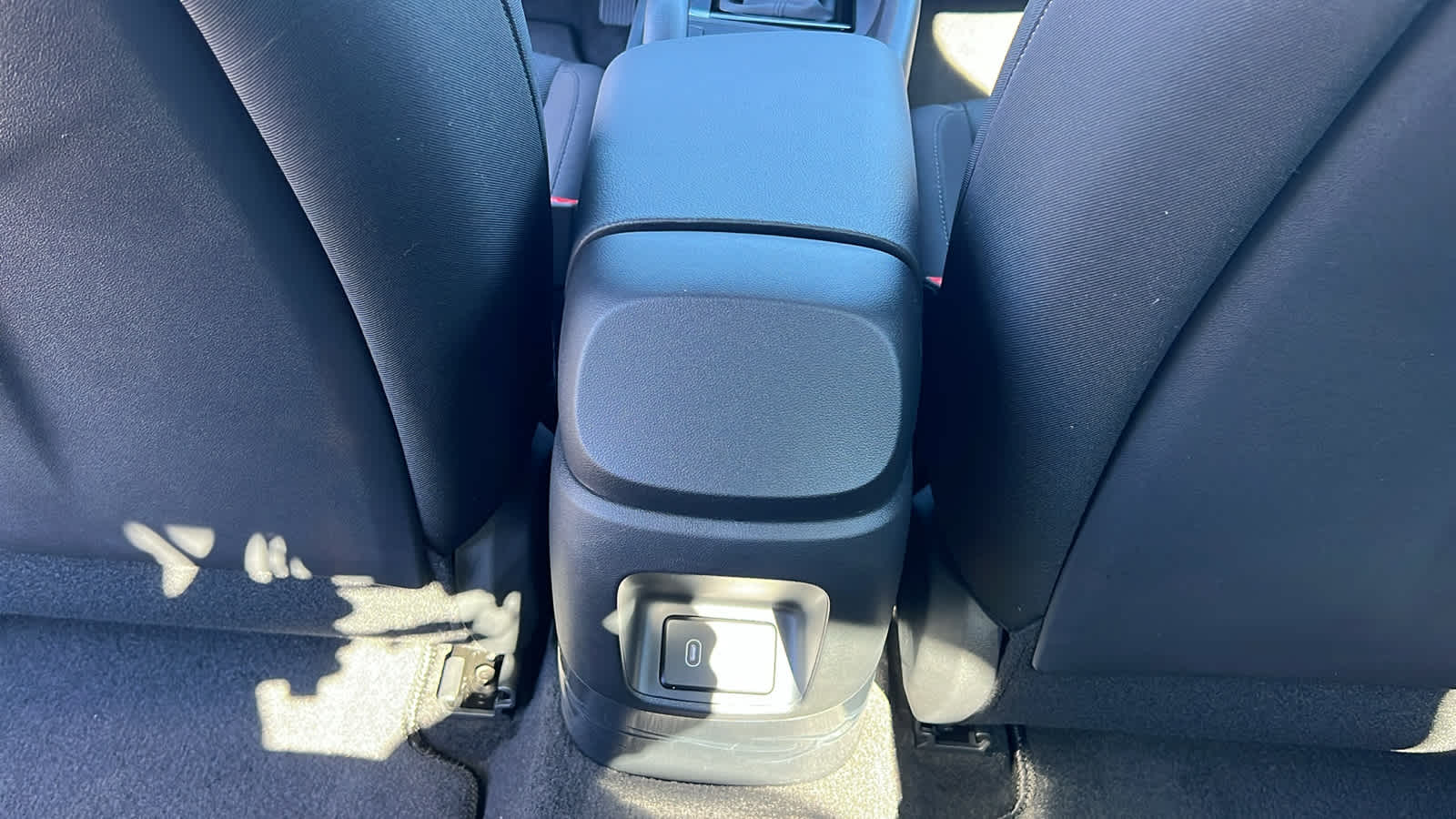 Thumbnail: 2026 Hyundai Elantra - 25