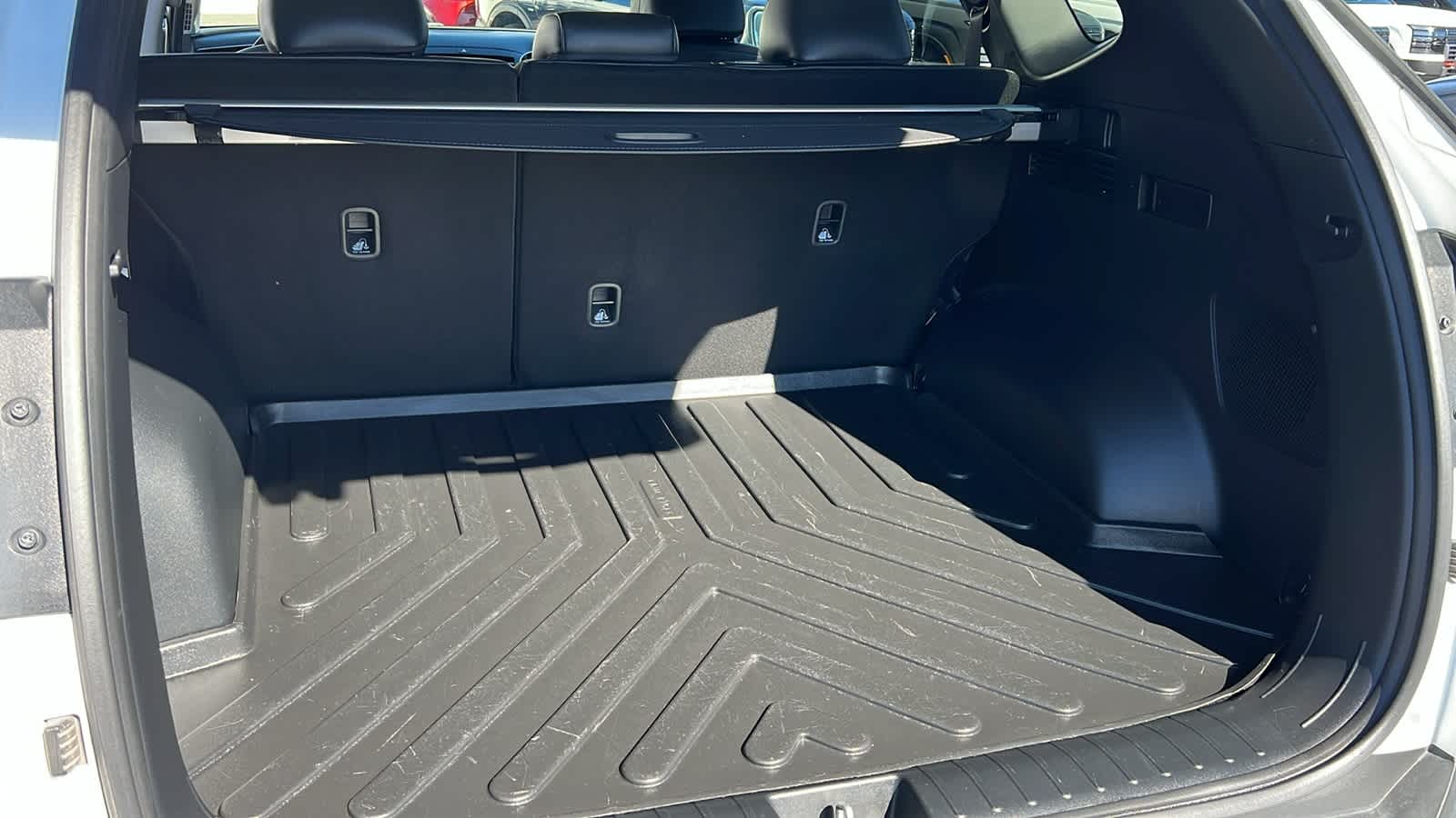 Thumbnail: 2022 Hyundai Tucson - 27