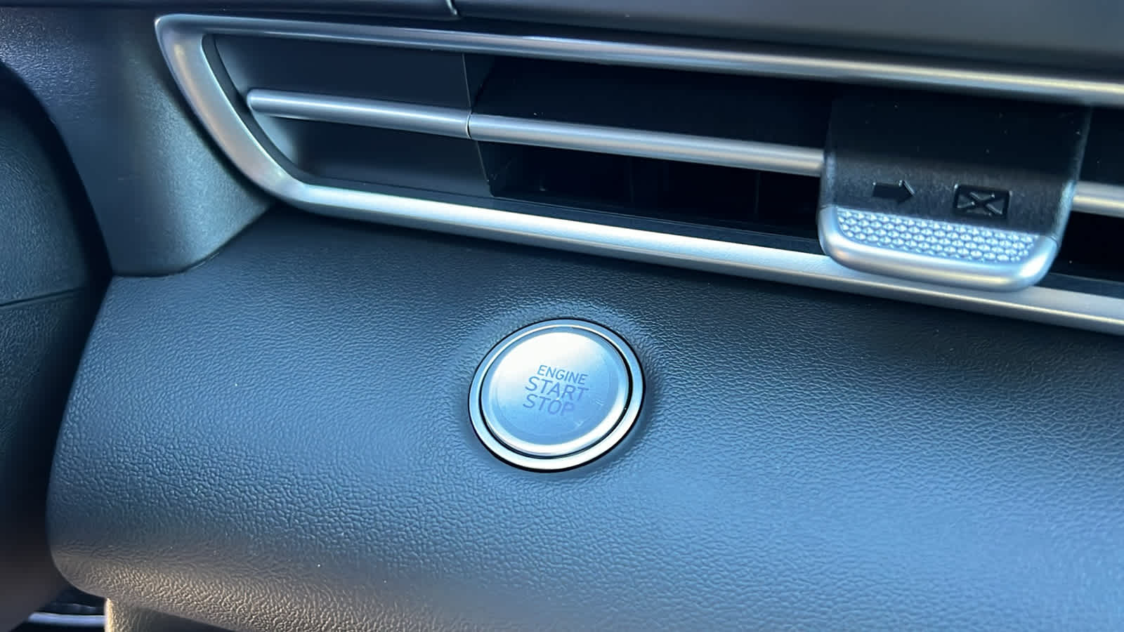 Thumbnail: 2026 Hyundai Elantra - 17