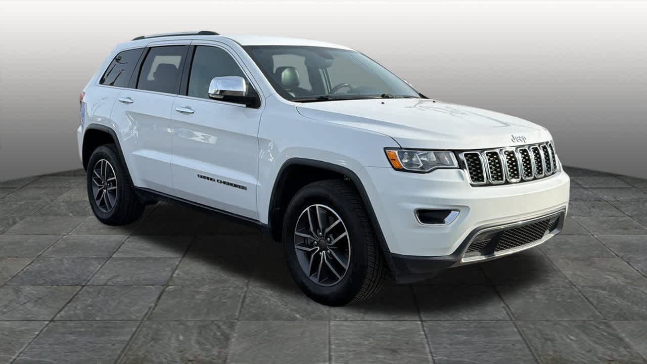 Thumbnail: 2019 Jeep Grand Cherokee - 3