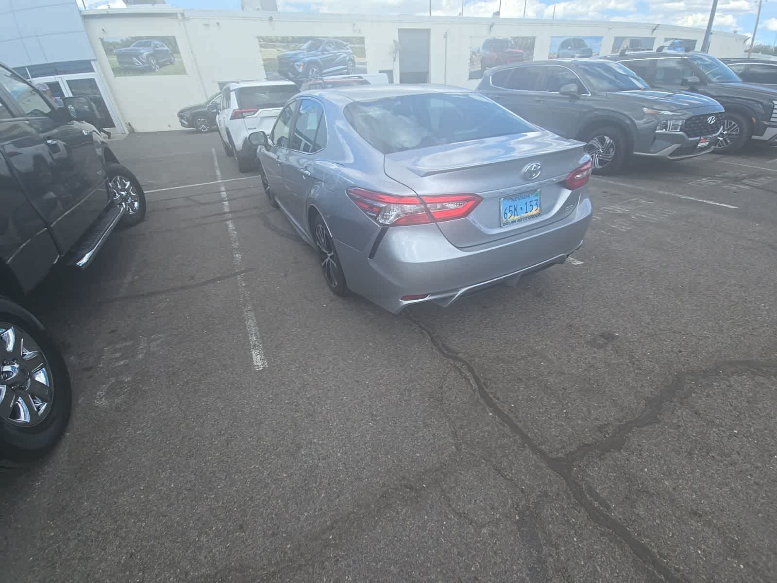 Thumbnail: 2018 Toyota Camry - 7