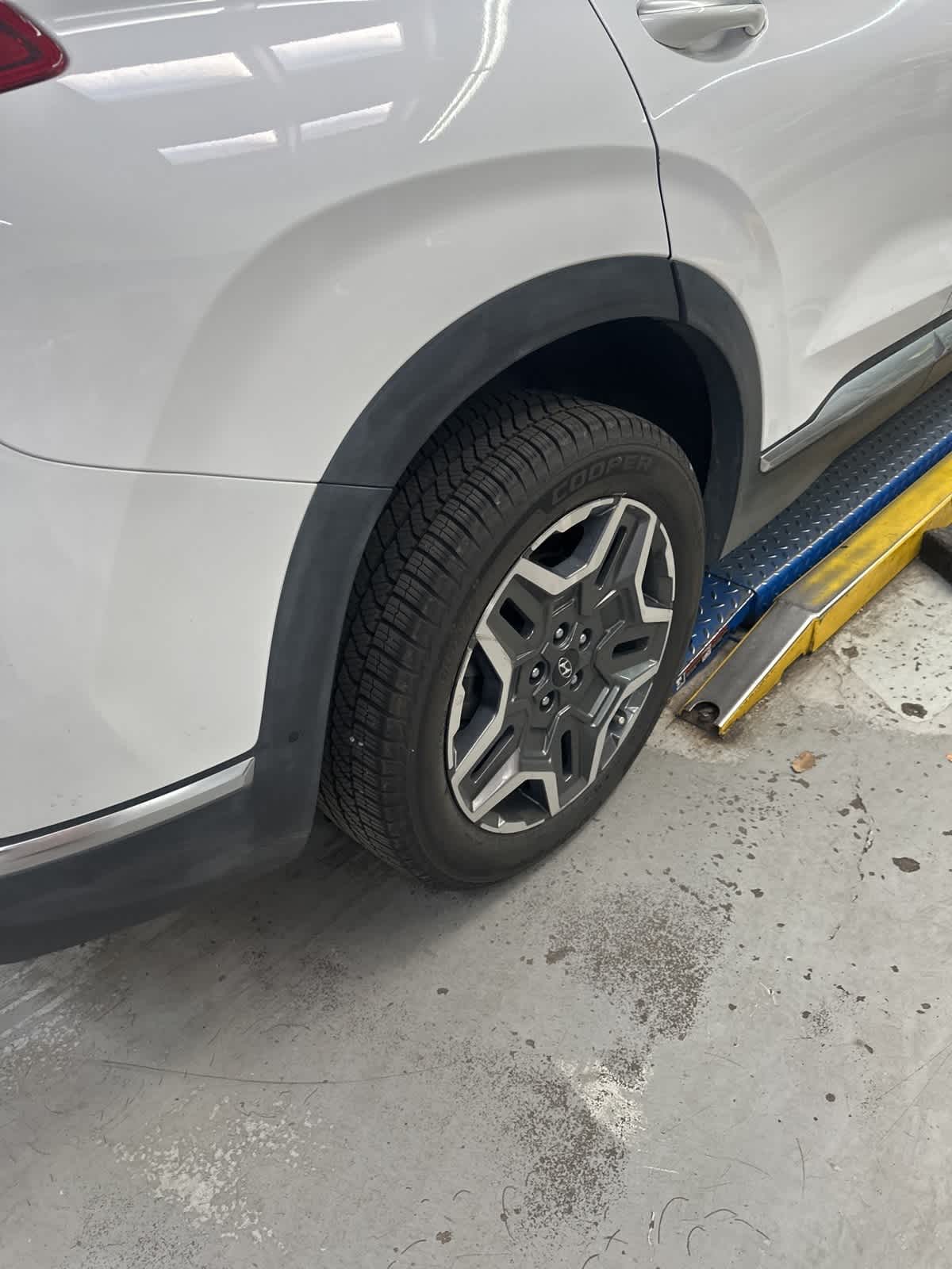 Thumbnail: 2022 Hyundai Santa Fe - 8